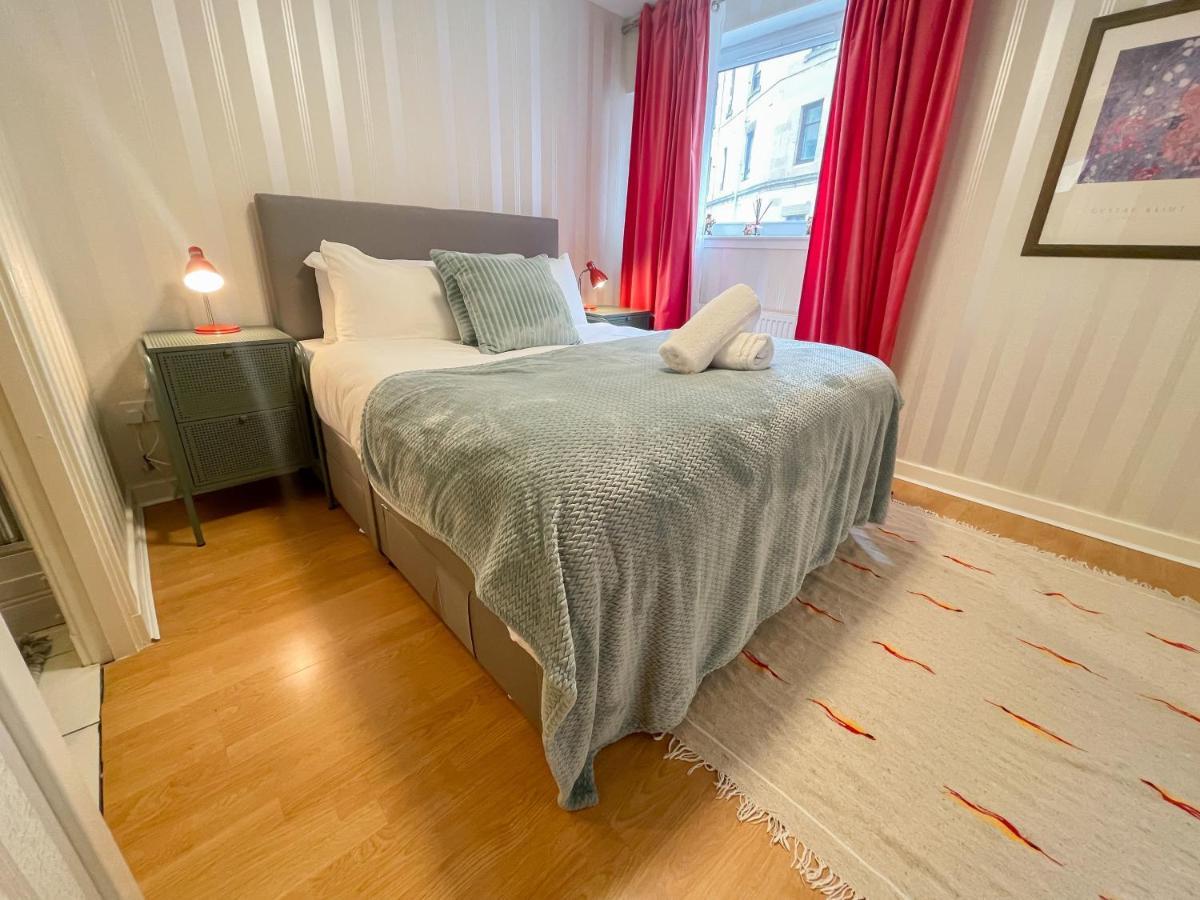 Kelvingrove 2 Bedroom Apartment - Private Parking Glasgow Exterior photo